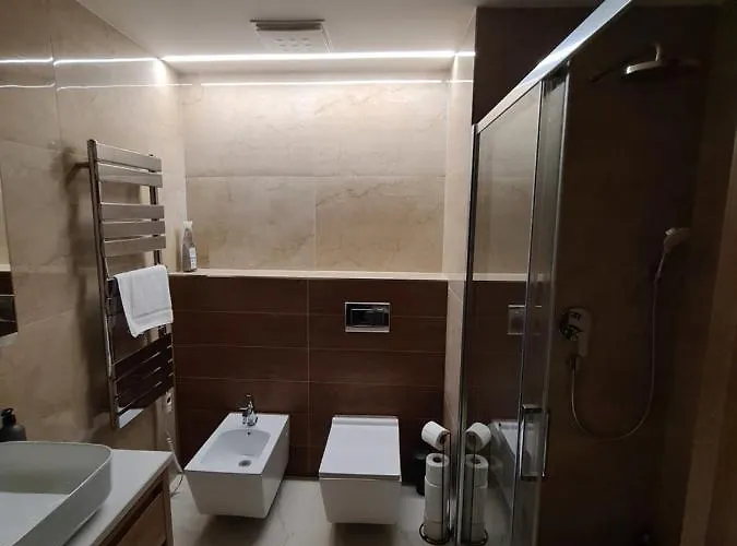Akvamarin Apartman Bešeňová